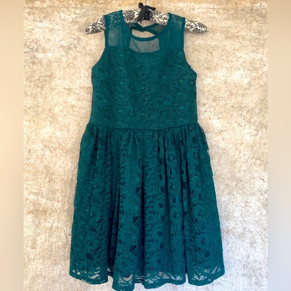 zenzi Other - 🪩Zenzi girls green lace party dress 10/12